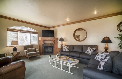 Zermatt Villa | Villa 2090 3 Bed 3 Bath Full Kitchen 3 Bedroom Villa
