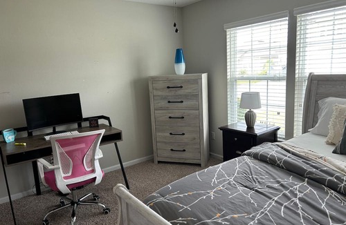 Northside House | Relaxing One Bedroom in Jacksonville in a beautiful neighborhood