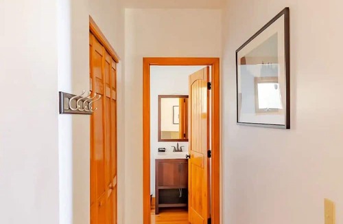 Summit Park House | Park City Mountain Retreat 4BR Hot Tub Fire Pit