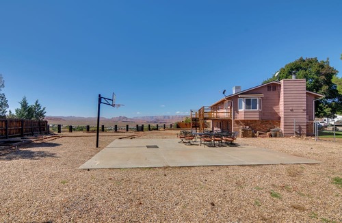 Page Cottage | The Ultimate Adventure Basecamp Near Lake Powell