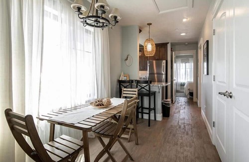 Central Business District Hotel | Aspenwood Manor South