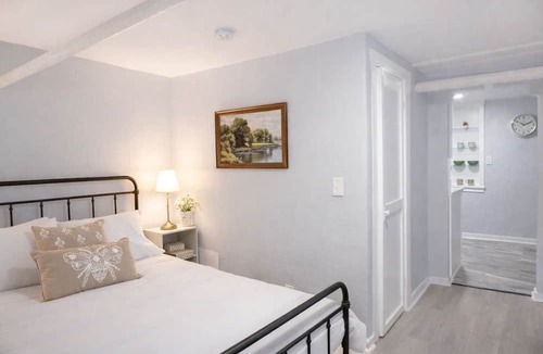 Lower Avenues Apartment | Cozy 1Bdrm Great Location Fast Wi-fi