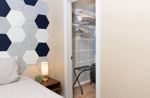 Lower Avenues Apartment | Charming 1Bdrm Extensive Cleaning Downtown SLC