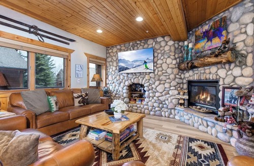 Park City Condo | Timber Wolf Lodge by KBM