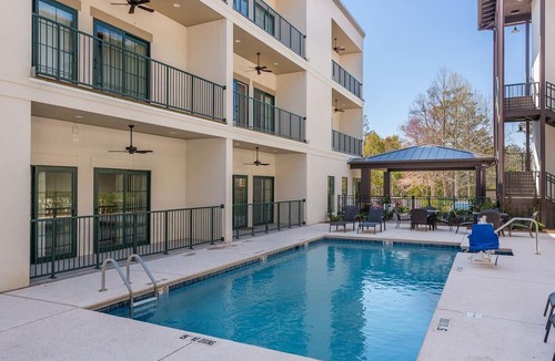 King City Condo | 400 Ocean King Suite 2201 2nd Floor