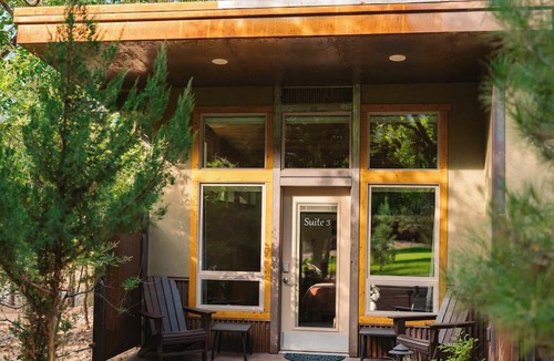 Zion National Park South Entrance Hotel | Nama-Stay Suite 3 | King, 5 Min to Zion NP