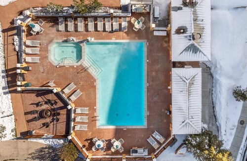 Park City Condo | Sundial condo in the heart of Canyons Village, private patio, outdoor pool, walk to hiking & biking