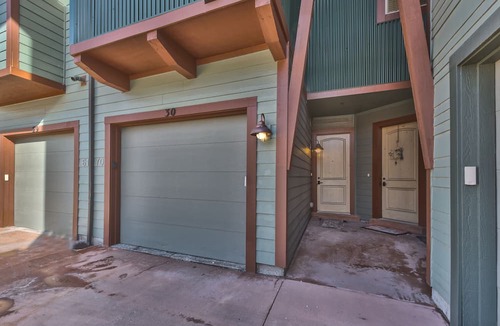 Kimball Junction Condo | Relaxing Luxury Townhome, Great Location Overlooking Nature Preserve in Park City Preserve