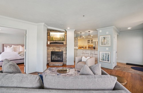 North Park City Condo | Best Location Park City | Steps to Old Town & Slopes | Empire House