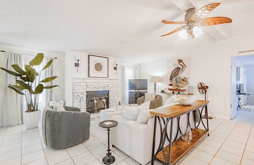 Port St. Joe House | The Best Kept Secret on the Gulf =Newly Renovated 3BR St. Joe Beach House.
