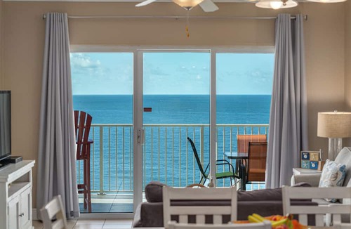 Gulf Shores Condo | Gorgeous Unit! Direct Ocean View. Updated Unit!