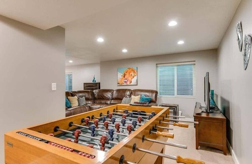 Cottonwood Heights Condo | Amazing Mtn Location *Hot Tub *Fireplace *Foosball