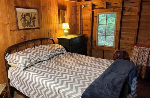 Holderness House | Big Squam Waterfront-Sleeps 12