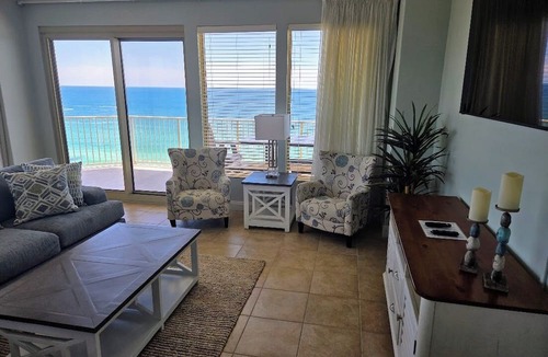 Thomas Drive Condo | Gulf Front 3 Bedroom; Wrap-around balcony; Newly renovated, including bunkbeds.