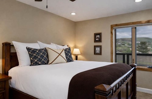 Downtown Park City Condo | Quitting Time Ultimate Old Town Adventure Basecamp 447