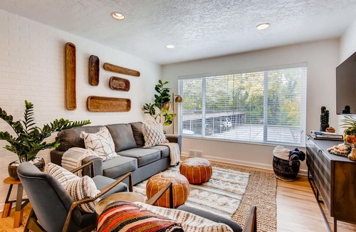 Lower Avenues Apartment | Completely Upgraded Suite near Convention Center and Downtown Salt Lake City