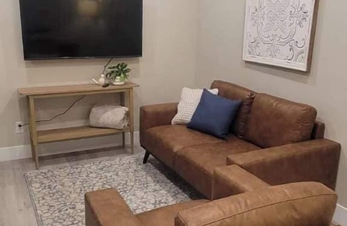 Pleasant Grove Condo | Grand Suite – New Construction Beauty! Pets too!
