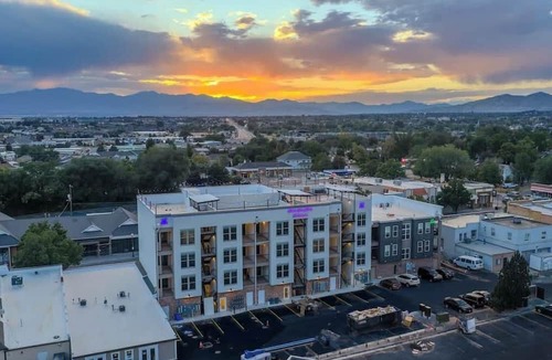 Pleasant Grove Condo | Grand Suite – New Construction Beauty! Pets too!