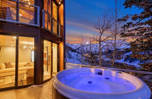 Salt Lake Mountain Resorts Condo | Enjoy pure luxury in Alta in this Contemporary Condominium with Hot Tub