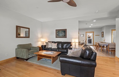 Bear Hollow Village House | Moose Mgmt at Bear Hollow 5545: Pvt Hot Tub, BBQ, Clubhouse, Parking