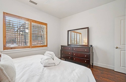 Bear Hollow Village Condo | Modern Bear Hollow Condo w/Hot Tub Access Prime Park City Location