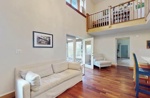 Morrisville House | Mountain view house w/two fireplaces, BBQ, w/d, jacuzzi, wifi, a/c