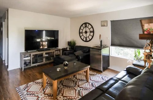 Central Escondido Apartment | Escondido Urban Stay - Stylish 2BR Apartment
