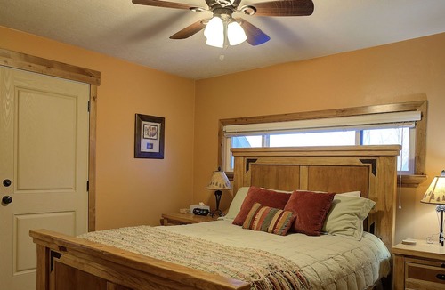 South Snyderville Basin Condo | Canyons View 7: Beautiful 2 Bedroom 2 bath vacation rental condo. Walk to the Cabriolet Lift