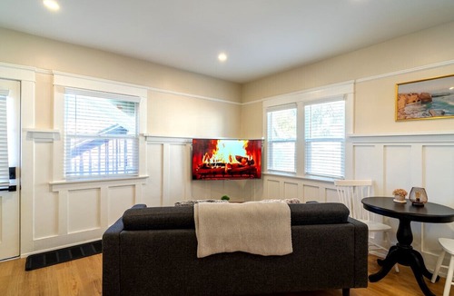 South Park Apartment | Stylish South Park Studio By Balboa Park W/D