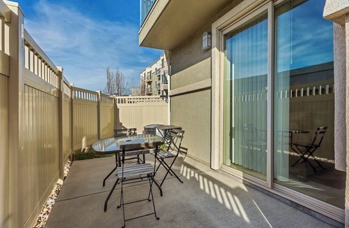 Rio Grande Condo | Modern Condo Near Convention Center