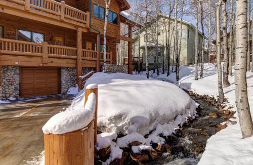 Park City Apartment | Park City TWL-5B Common Hot Tub KBM Resorts