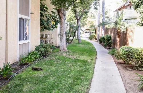 Central Escondido Apartment | Escondido Urban Stay - Stylish 2BR Apartment
