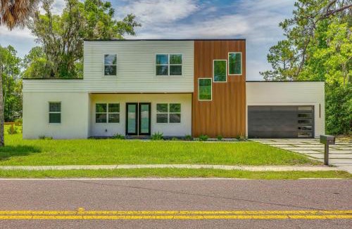 Northside House | Families w/Pets! Jacksonville Home 18 Mi to Beach