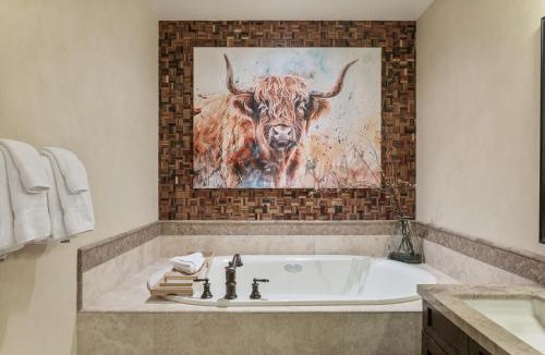 Empire Pass Apartment | Arrowleaf Lodge at Deer Valley Resort - Two Bedroom Residence #301