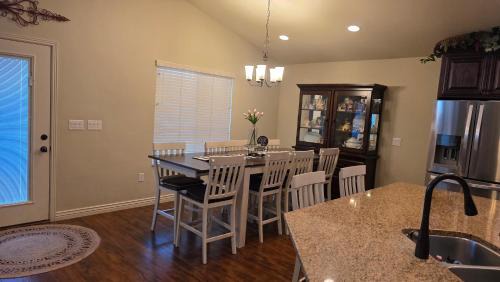 Layton House | Wasatch Retreat 5 bed 3 5 bath pool table game room