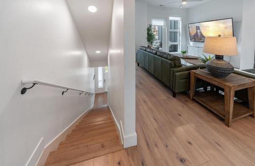 Downtown Salt Lake City Apartment | Dwntn Lux Townhome - Best Amenities- 3BD, 4BA