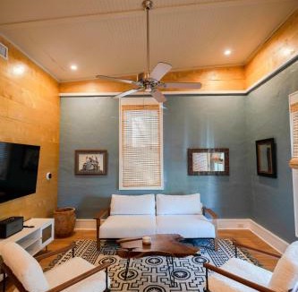Fairhope Apartment | Downtown Fairhope Studio