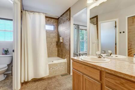 Cheyenne Meadows House | Whistler Hollow! Family Home, Bball Court, Firepit