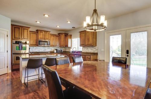 Kaysville House | Game Room + Home Office: Spacious Kaysville Escape