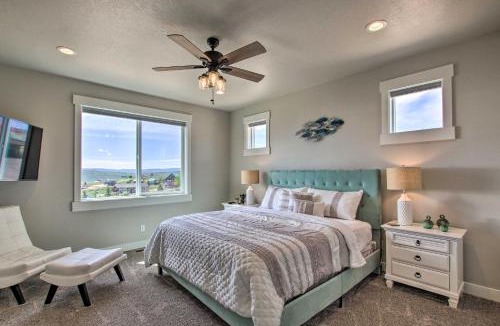 Sweetwater House | Lake-View Escape w/Private Beach Resort Access!