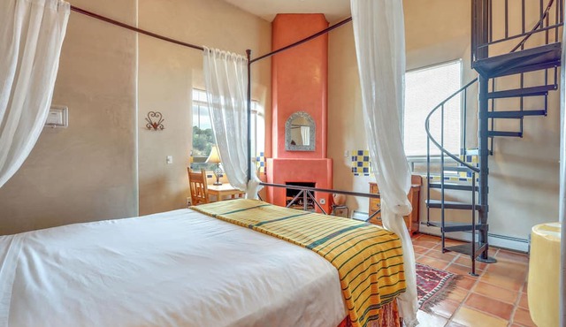 Los Cerrillos Hillside Hacienda on 65 Acres!