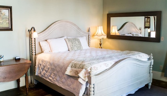 The Mulberry Inn