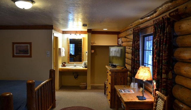 Daniels Summit Lodge