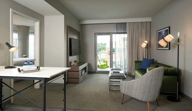 Archer Hotel Seattle/Redmond