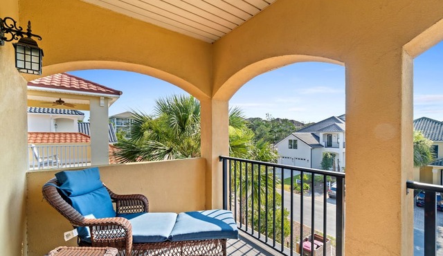 La Valencia Villa By Panhandle Getaways