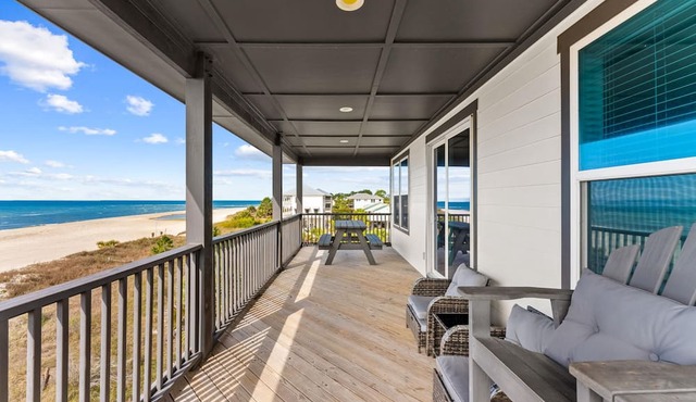 Pet Friendly Beach House - Seminole Wind
