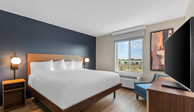 Everhome Suites Panama City Beach - 30A
