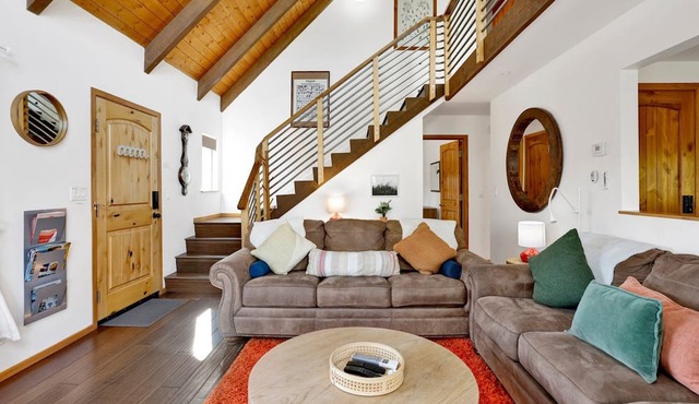 Chimney Peak Chalet#2048