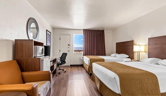 Travelodge by Wyndham Page, View of Lake Powell