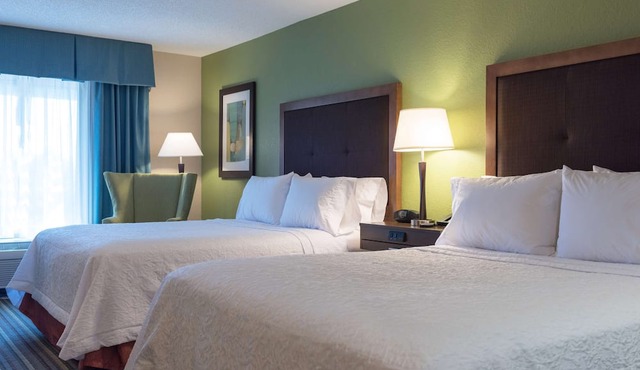 Hampton Inn Brooksville Dade